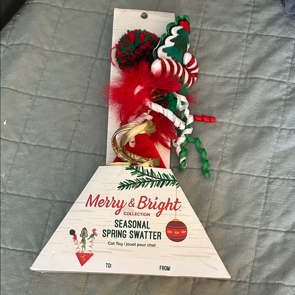 Seasonal Spring Swatter Cat Toy - Red, Green, Gold